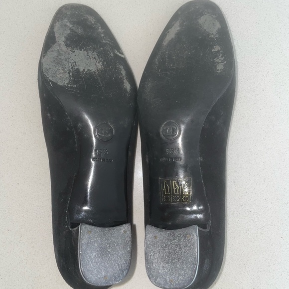 Chanel heels black suede size 38.5 - Picture 8 of 8